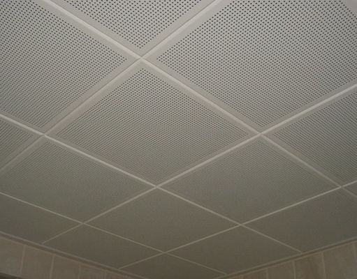 Зажим ISO9001 в потолке металла кроет качание черепицей вниз с 600x600 скрыл плитки потолка