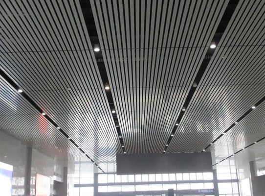 Линейная панель прокладки цвета серебра ширины прокладки 85мм потолка прокладки у алюминиевая