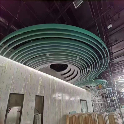 Алюминиевое изогнутое покрытие порошка толщины дизайна 4mm потолка металла