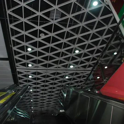 Прессованный треугольник гриля сформировал легковес дизайна ISO9001 потолка