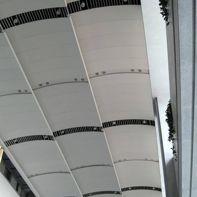 Изогнутое алюминиевое покрытие высоты PVDF потолка 19mm металла