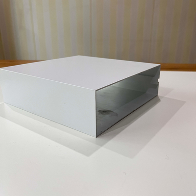 Звукоизоляционный потолок 300x100x1000mm дефлектора белой коробки Alumimum