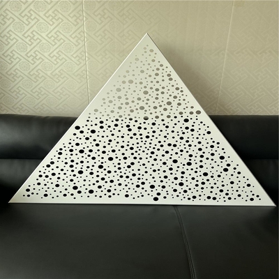треугольник потолка металла 0.9mm алюминиевый сформировал зажим в приостанавливанной пефорированной плитке потолка